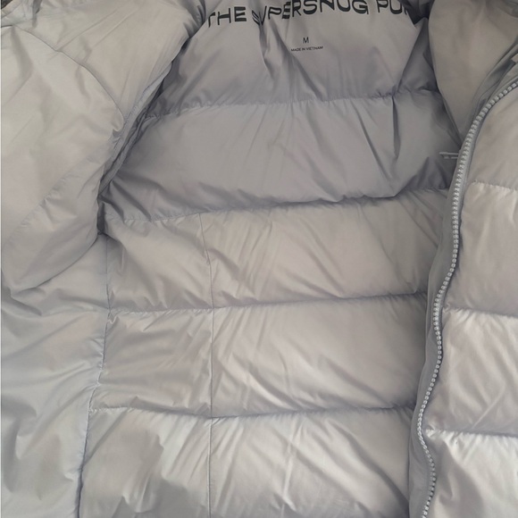 Aritzia Women's Soft Blue Supersnug Puffer Jacket - Picture 3 of 12